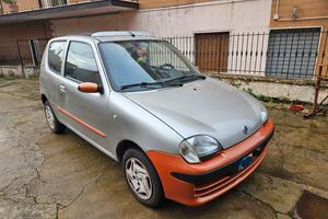 Fiat 600 1.100 anno 2001