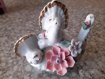 Soprammobile in porcellana