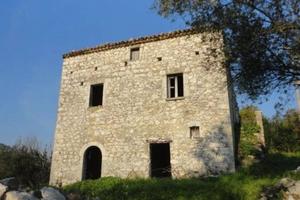 Rustico / Casale di 144 m² con 3 locali a Ausonia