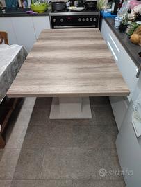 Tavolo Volterra allungabile 