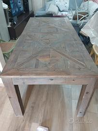 Tavolo 8 posti in legno rustico