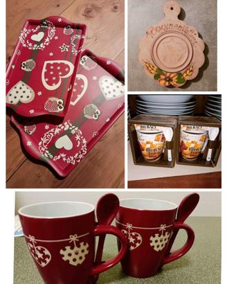 Tazze, tazzine, poggia caffettiera, vassoi