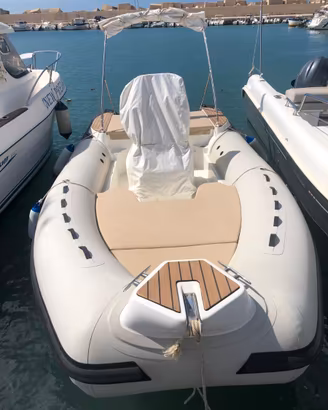 Gommone Altamarea Wave 20 + Motore Selva Murena 40