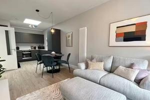 Corso regio parco decoroso trilocale