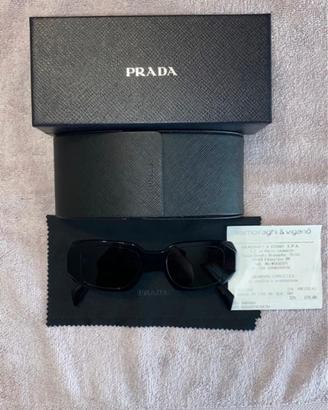 Occhiali da sole “Prada”