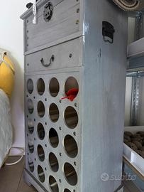 Mobiletto porta vino vintage