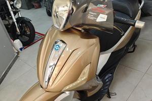 Piaggio Beverly 300 i.e. 300ie