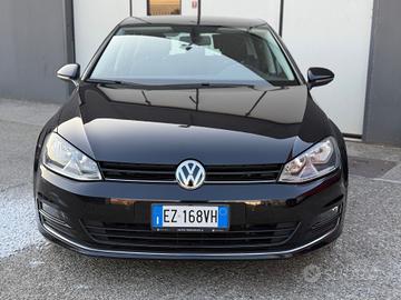 Volkswagen Golf 1.4 TSI 5p. Sport Edition BlueMoti