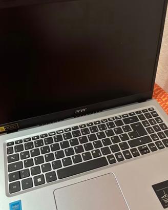 Acer Aspire 3 15.6" Full HD