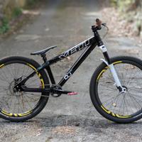 Bici Yeti Dirt Jumper 26"