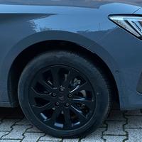 Quattro ruote complete con gomme invernali