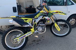 Motocross suzuki rmz 250