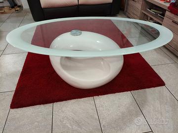 Tavolino salotto con piano in vetro