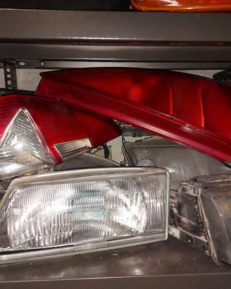 Stock fari auto vari modelli dagli anni '80 in poi