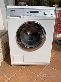 LAVATRICE MIELE USATA