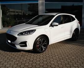 FORD Kuga St Line con gancio traino
