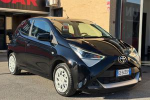 TOYOTA Aygo Connect 1.0 72 CV x-cool MMT (NESSU