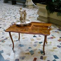 Coffee table art nouveau
