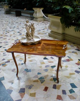 Coffee table art nouveau