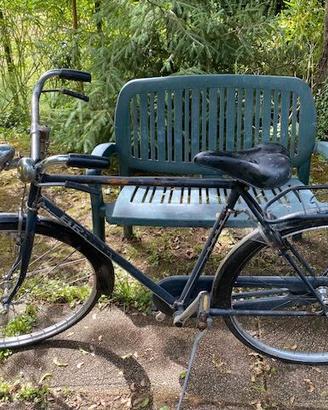 lotto di 2 biciclette