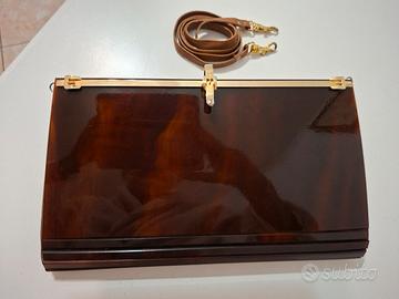 Pochette ab Attanasio in lucite