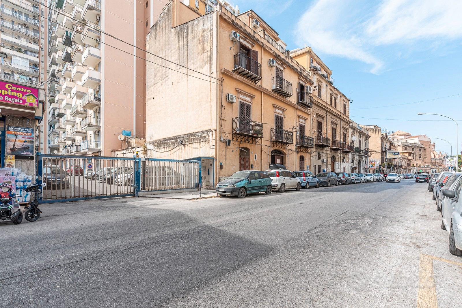 Apartment in Palermo, Villaggio Santa Rosalia, IV Circoscrizione - Vista 3