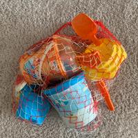 Giochi da spiaggia colorati.