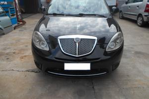 Lancia Ypsilon 1.2 69 CV Unyca