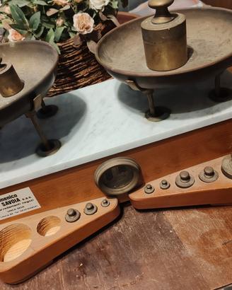 bilancia vintage autentica completa 