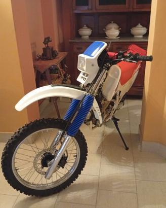 Honda xr 600