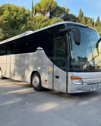Setra S415