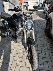 Vmoto elettrica pari a 50cc