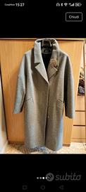 Capotto di lana.