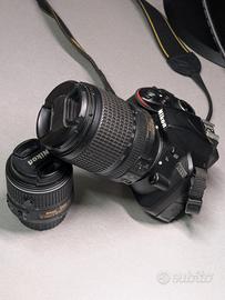 Nikon D3300 + obiettivi  18-55 e 18-140 VR
