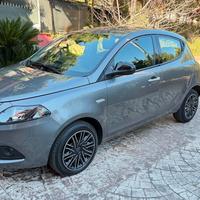 Lancia Ypsilon 1.0 FireFly 5 porte S&S Hybrid Ecoc