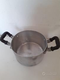 Pentolino in alluminio doppio manico in bachelite