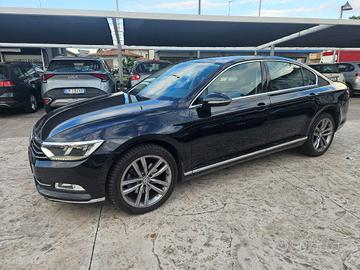 VOLKSWAGEN Passat 2.0 TDI confortline BlueMotion