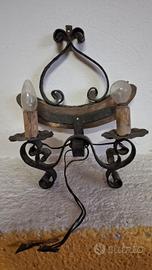 Lampada da parete in ferro battuto inizio 900