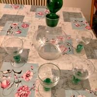 Bottiglia liquore antica con 4 bicchierini