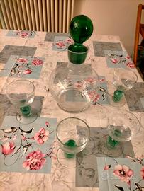 Bottiglia liquore antica con 4 bicchierini