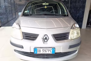 RENAULT Modus 1.2 16V Confort Dynamique