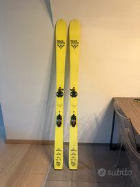 Sci BLACK CROWS ORB FREEBIRD