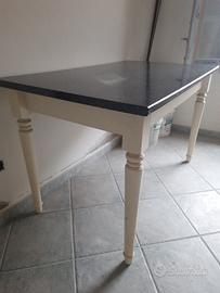 Tavolo da cucina