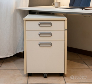 Cassettiera con rotelle IKEA Galant