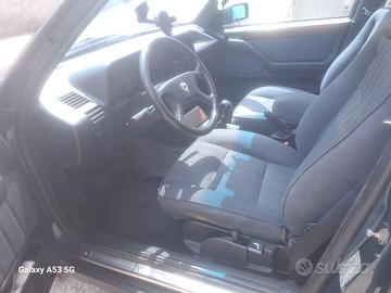 Lancia thema 2.0 16v vis 