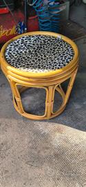 sgabello rattan chiaro