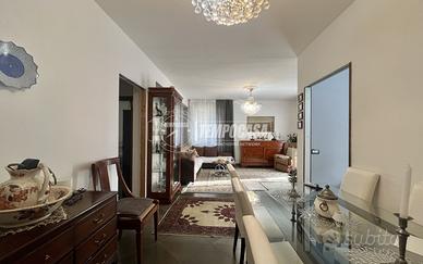 TRILOCALE RISTRUTTURATO ! - TURATI /SANTO STEFANO