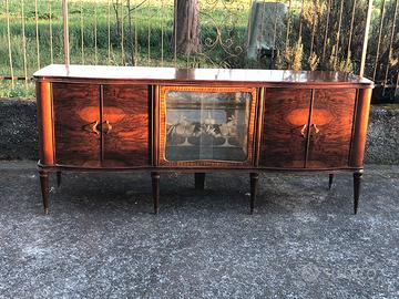 Sideboard in radica