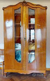 Mobile in rovere anni ‘30 a Trieste