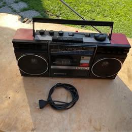 radio stereo anno 80 MELETRONIC con cassette e FM